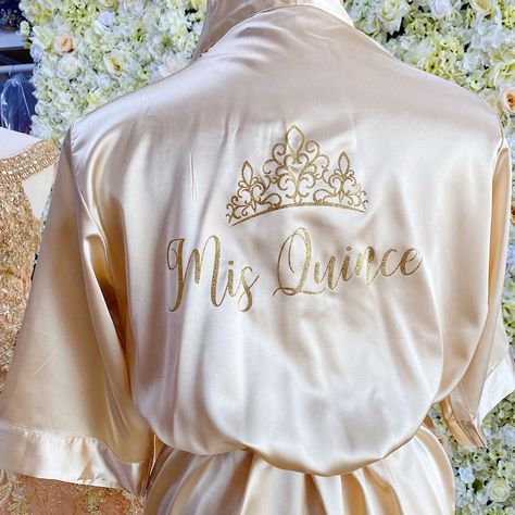 Quinceanera Court Outfits, Ariana Grande Young, Baile Sorpresa Outfits Quinceanera, Quinceanera Surprise Dance Outfits, Champagne Quinceanera Theme, Moonlight By Ariana Grande, Quince Surprise Dance Outfits, Chambelanes Outfits Quinceanera, Quinceanera Surprise Dance