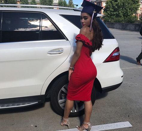 5 Fab Outfits to Wear Under Your Graduation Gown| Tips| Fashion| Style Red Graduation Dress College, Convocation Dress Graduation, Convocation Dress, Red Graduation Dress, Graduation Outfit College, Graduation Dress College, Grad Outfits, Graduation Cap And Gown, Graduation Gown