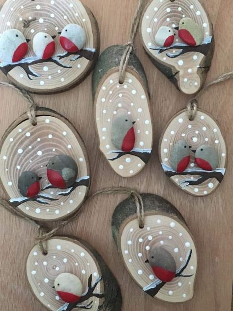 Cheap Wedding Favor Ideas, Joululahjat Diy, Christmas Pebble Art, House Florida, Wedding Favor Ideas, Handmade Christmas Crafts, Diy Christmas Decorations, Wedding Favors Cheap, Christmas Wood Crafts