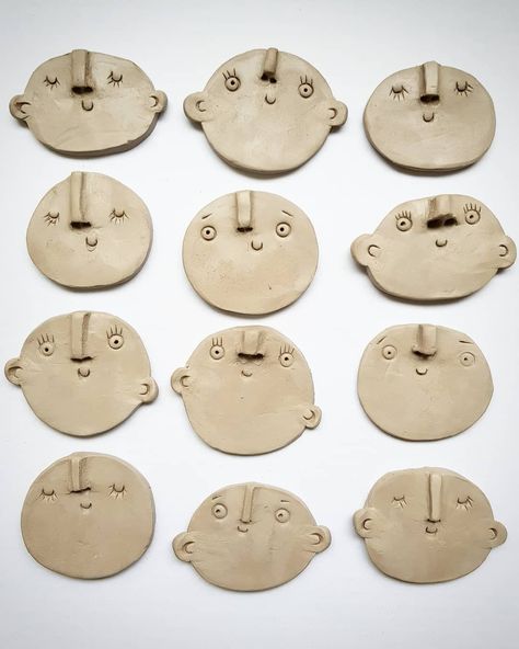 Happy Ceramics by Melis Kolyozyan | I see happy faces!😊 #happyceramics #happy #ceramics #seramik #ceramic #ceramique #sculpture #artistique #atelier #atelierdart #artgallery… | Instagram Ceramic Projects For Kids, Face Sculpture Clay, Kids Pottery Projects, Happy Ceramics, Ceramic Face Sculpture, Clay Projects Kids, Mask Ceramic, Face Pottery, Pottery Face