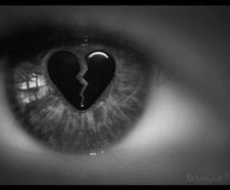 Pupil heart break eyes It Really Hurts, Eyeball Art, Heart Break, Meaningful Drawings, When I See You, Aesthetic Eyes, Black And White Aesthetic, Dark Photography, Pretty Eyes