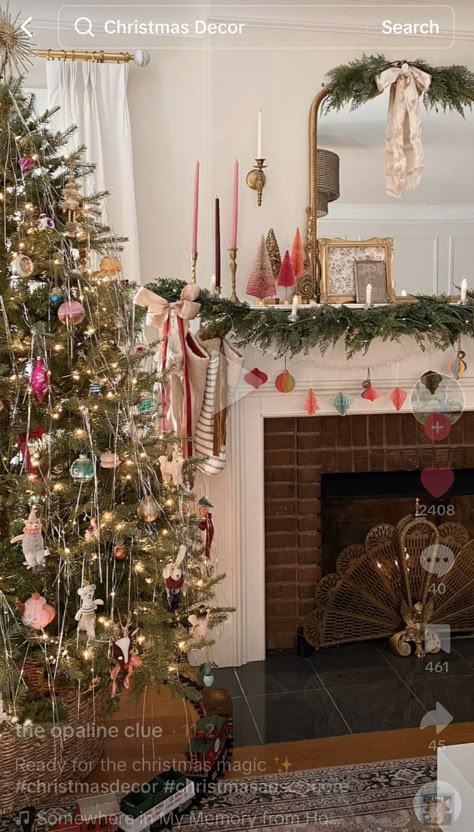 Mid Century Christmas Mantle, Free People Christmas Tree, Colorful Vintage Christmas Decor, Hanging Tinsel On Tree, Julia Berolzheimer Christmas Tree, Anthropologie Christmas Mantle, Apartment Christmas Decorations Ideas, Nancy Myers Christmas, Anthropologie Inspired Christmas Tree