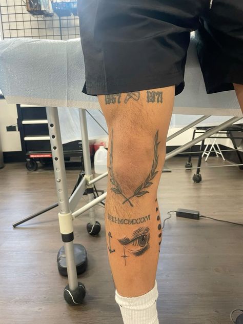 Leg Tattoos Men Thigh, Anime Leg Tattoo Men, Men’s Above Knee Tattoo, Thigh Tattoo Men Ideas, Tattoo Legs Men, Small Thigh Tattoo Men, Back Of Leg Tattoos Men, Tattoo Thigh Man, Male Thigh Tattoo