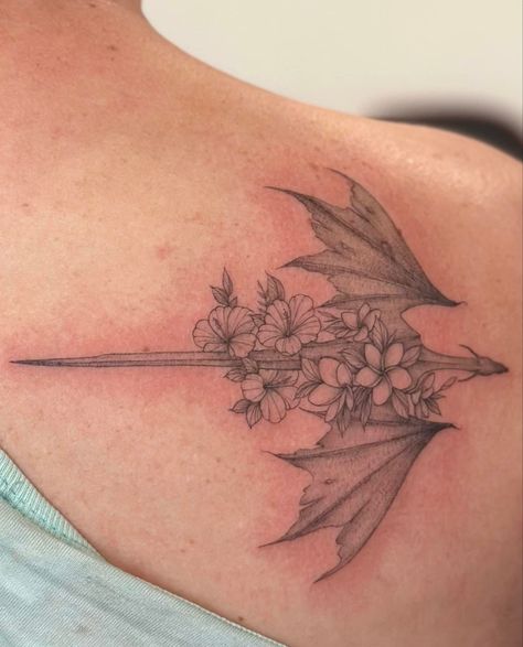 Petals For Armor Tattoo, Violet Sorrengail Dragon Tattoo, Faerie Wing Tattoo, Abraxos Tattoo, Lavender Fairy Tattoo, Fox Glove Flower Tattoos, Bookish Tattoos, Wildflower Tattoo, Sleeves Ideas