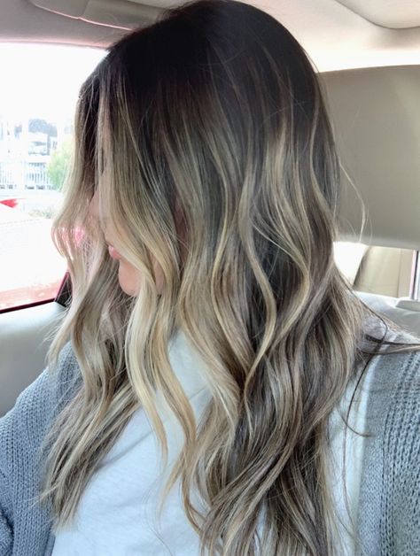 Dark Based Balayage, Dark Roots Light Highlights, Winter Blonde Balayage On Dark Hair, Neutral Blonde Balayage Dark Roots, Dark Blonde With Brown Roots, Medium Blonde Balayage Dark Roots, Full Blonde Balayage On Dark Hair, Dark Blonde With Dark Roots, Blending Brown Roots With Blonde Hair