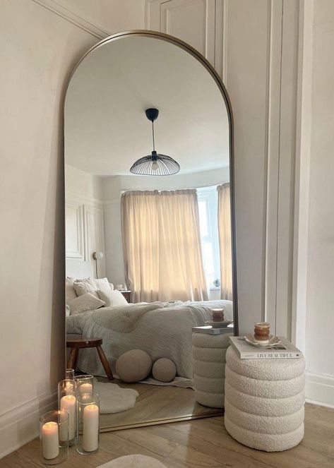 Paradise Decor, White Room Decor, Bedroom Corner, Minimalist Room, Apartment Decor Inspiration, Room Makeover Bedroom, Metal Mirror, Room Makeover Inspiration, Room Inspiration Bedroom