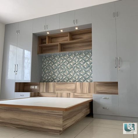 Wardrobe Laminate Design, Small Bedroom Interior, Modern Style Bedroom, Bedroom Cupboard, Interior Design Your Home, Bedroom Door Design, Bedroom Cupboard Designs, Bed Design Modern, Bedroom Closet Design