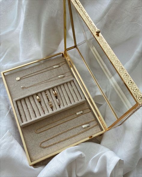 Gold Jewelry Case, Necklace Jewelry Box, Trendy Jewelry Box, Decorative Jewelry Boxes, Bedside Jewelry Holder, Jewelry Organizer Boxes, Jewlerie Organizer, Organizer For Jewelry, Minimalist Jewelry Box