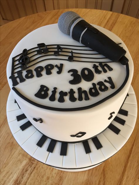 Karaoke Cake Ideas, Karaoke Cake Ideas Birthday, Karaoke Cake, Karaoke Birthday Cake, Singer Birthday Cake, Birthday Cake Music, Cake For Music Lover, Music Cake Ideas For Men, Music Birthday Cake For Men