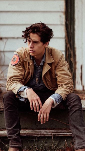 Cole Sprouse Hair, Cole Sprouse Haircut, Sprouse Cole, Riverdale Poster, Cole Sprouse Wallpaper, Cole Spouse, Cole Sprouse Jughead, Cole M Sprouse, Riverdale Cole Sprouse