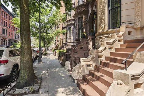 33 West 71st St. in Lincoln Square, Manhattan | StreetEasy Nyc Real Estate, Lincoln, Manhattan, Real Estate, Architecture, Square, For Sale