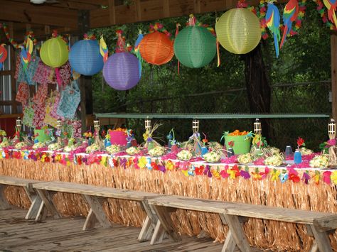 Lilly's Luau Luau Party For Kids, Luau Graduation Party, Luau Graduation, Hawaiian Party Ideas, Tropical Event, Hawaiian Theme Party, Luau Ideas, Luau Party Ideas, Luau Baby Showers