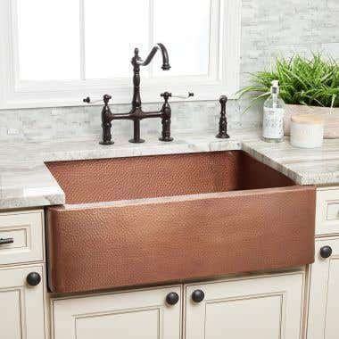 Apron Farmhouse Sink, Copper Kitchen Sink, Farmhouse Sinks, Metallic Orange, Vintage Tub, Apron Sink, Farmhouse Aprons, Farmhouse Apron Sink, Classic Kitchen