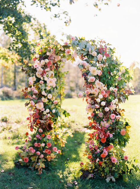 Wedding Arbors, Floral Arch Wedding, Flower Arch, Wedding Ceremony Arch, Flowers And Greenery, Ceremony Design, Wedding Arbour, Wedding Altars, Flower Installation