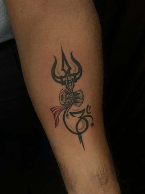 Damru Shiva Tattoo, Damru Shiva, Shiva Trishul Tattoo, October Tattoos, Om Trishul Tattoo, Shiva Trishul, Trishul Tattoo, Hand Tattoos For Girls, Shiva Tattoo