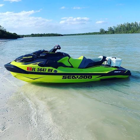 There's no better day than a beach day (with a Sea-Doo).  #SeaDooLife Jetski Aesthetic, Sea Doo Jet Ski, Boat Underwater, Seadoo Jetski, Pool Underwater, Jet Skies, Big Girl Toys, Xmas Shopping, Bike Aesthetic