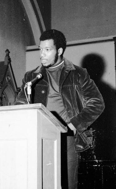 Hamptons Wallpaper, Black Panthers Movement, St Bartholomew, Fred Hampton, Legendary Pictures, Black Panther Party, Social Activist, Episcopal Church, Power To The People