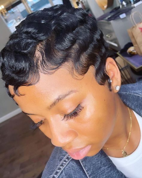 #hairhype_ the perfect mold is important, it’s the foundation to your finish product….. @hairhype_ soft classy waves #thecutlife… | Instagram Nyc Hair Salon, Finger Waves Short Hair, Fav Hairstyles, 27 Piece, Hair 101, Woman Hairstyles, Natural Hair Short Cuts, Short Hair Images, Cut Life