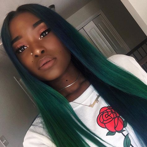 8,646 Likes, 44 Comments - @melanin.feed on Instagram: “@young.godess ✨ #beauty #prettygirls #melanin #melaninonfleek #slay #melaninaire #melaninpopping…” Green Hair Girl, Hair Color For Dark Skin, Dark Green Hair, Gorgeous Hair Color, Super Hair, Hair Laid, Brown Blonde Hair, Hair Images, Colored Hair