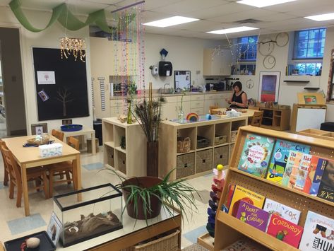 Small Preschool Classroom Layout, Daycare Floor Plans, Nature Based Classroom, Preschool Classroom Layout, Nature Based Preschool, Preschool Classroom Setup, Calm Classroom, Reggio Inspired Classrooms, Eyfs Classroom