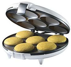 Oster Arepa Maker Arepa Maker, Colombian Breakfast, Salmon Croquettes, Different Types Of Bread, Sandwich Makers, Colombian Food, Flatbread Recipes, New House - Kitchen, People Food