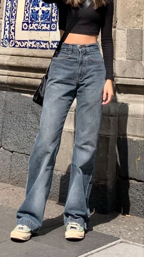 How People See Me, Denim Baggy Jeans, Denim Jeans For Women, Jeans Outfit Women, Everyday Fashion Outfits, Casual Day Outfits, Fit Fashion, Easy Trendy Outfits, Causual Outfits