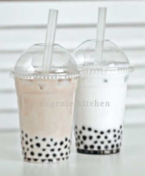 Bebidas Asthetic, Aesthetic Boba, Copo Starbucks, Starbucks Cup Art, Bubble Tea Boba, Aesthetic Drinks, Boba Drink, Bubble Milk Tea, Kawaii Cooking