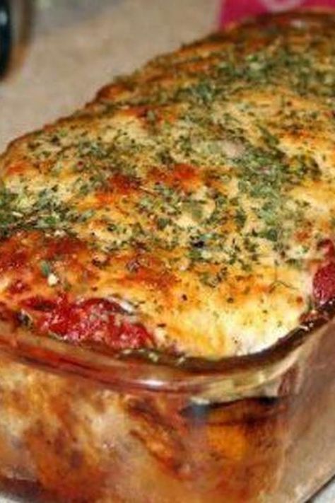 Parmesan Meatloaf Parmesan Meatloaf, Healthy Burgers, Ww Dinners, Meat Loaves, Gluten Free Meatloaf, Ww Ideas, Low Carb Meatloaf, Italian Meatloaf, Ww Meals