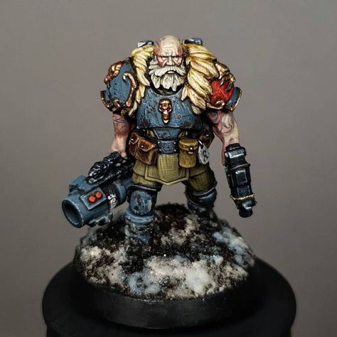 Josua Lai (@josualai.miniatureart) • Instagram photos and videos Space Wolves Scouts, Space Viking, Wolf Scouts, Warhammer 40k Space Wolves, Space Wolf, Miniatures Painting, Warhammer Figures, Rogue Traders, Painted Miniatures