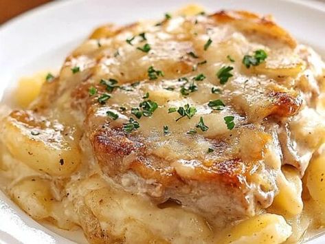 Scalloped Potato Casserole, Pork Chop Casserole, Scalloped Potato, Pork Chops And Potatoes, Tender Pork Chops, Smothered Pork, Baked Potato Casserole, Scalloped Potatoes Cheesy, Smothered Pork Chops