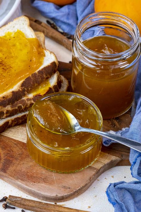 Pumpkin Pie Jam Canning, Pumpkin Spice Jam, Pumpkin Pie Jam, Pumpkin Pie Jam Recipe, Pumpkin Chutney, Pumpkin Pie In A Jar, Canning Pumpkin, Pumpkin Jelly, Pie In A Jar