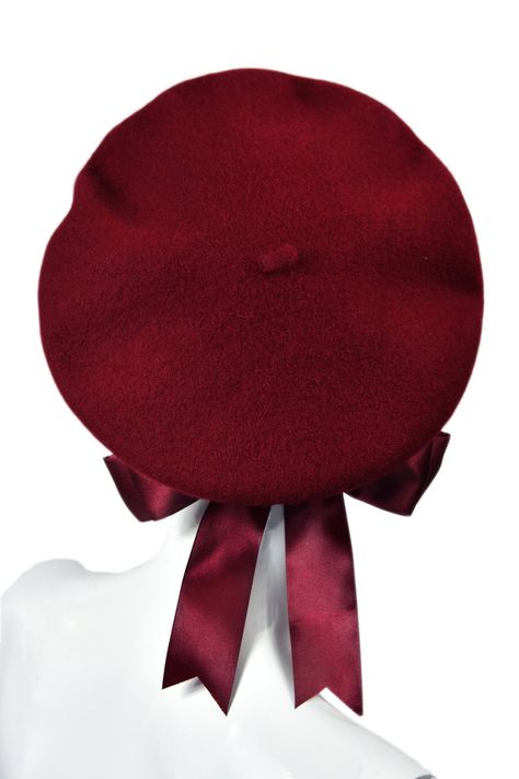 Brothers & Sisters | Red béret with bow béret rouge noeud Beret With Bow, Red Berets, Red Beret, She's A Lady, Satin Ribbon Bow, Anne With An E, Brothers And Sisters, Wool Handmade, Beret Hat