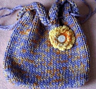 Notes :  This bag is knit in the round on circular needles holding two strands of yarn together to create an interesting color and to make... Knitted Gifts, Drawstring Bag Pattern, Knit Bags, Knitting Bag Pattern, Golden Bird, Knitted Accessories, Knit Purse, Bag Knitting, Knit Projects