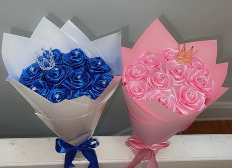 Eternal roses bouquets 💐, handmade with ribbon 🎀 10 Flower Bouquet, Ribbon Bouquet Ideas, Ribbon Roses Bouquet, Flower Bouquet Business, Blue Roses Bouquet, Bouquets Handmade, Eternal Flower Bouquet, Handmade Flower Bouquet, Forever Flower Bouquets