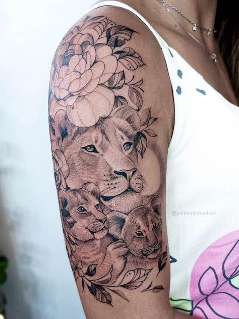 Lioness And Cub Tattoo, Lioness Tattoo Design, Unique Half Sleeve Tattoos, Strong Tattoos, Arm Sleeve Tattoos For Women, Back Of Arm Tattoo, Lioness Tattoo, Mom Tattoo Designs, Tattoos For Women Half Sleeve