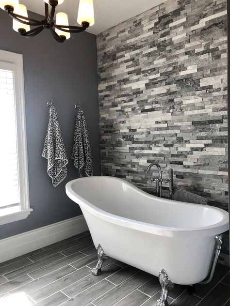 Clawfoot Tub Backsplash, Tub Backsplash, Grey Bathtub, Bathroom Clawfoot Tub, Cool Tile, Grey And White Bathroom, Gothic Bathroom, Gray Tile, Grey Baths