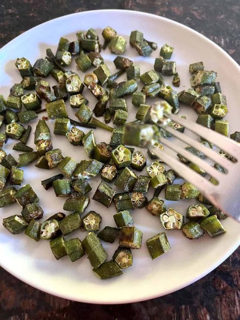 Oven Roasted Okra Recipe – Crispy, Not Slimy! – Melanie Cooks Oven Okra, Air Fryer Pumpkin Seeds, Oven Roasted Okra, Roasted Pumpkin Seeds Recipe, Air Fryer Pumpkin, Baked Okra, Water Cornbread, Pumpkin Seeds Recipe, Roasted Okra