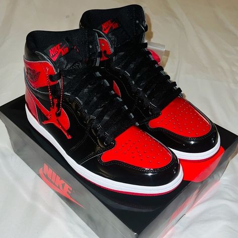 Jordan 1 Retro High OG “Patent Breds” (M 10) Air Jordan 1 Patent Bred, Jordan 1s Patent Bred, Jordan 1s High, Patent Bred 1s, Jordan 1 Dunks, Jordan 1 Patent, Jordans Men, Jordan 1 Red And Black, Black And Red Jordans