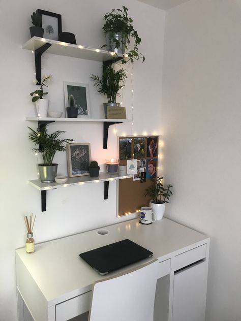 With eye to detail, look how you can transform an ordinary Ikea desk. Room Desk Ikea, Ikea Study Table Aesthetic, Ikea Mikey Desk Ideas, Mickie Desk Ikea, Ikea Micke Desk Setup, Bureau Micke Ikea, Ikea Desk Micke, Torald Desk, Micke Ikea Desk Ideas