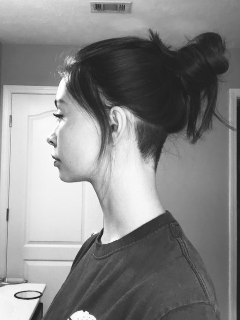 Hair Up With Undercut, Undercut Female Short, Long Undercut Women, Undercut Medium Hair Woman, Women’s Undercut Long Hair, Undercut For Women Long Hair, Uncut Hairstyles Woman, Subtle Undercut Women Long Hair, Undercut Women Medium