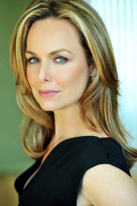 Melora-Hardin (Actress) - Houston, Texas Celebrity Headshots, Melora Hardin, Laura Linney, Headshots Women, Makeup 101, Actor Headshots, Business Portrait, Photographer Headshots, Headshot Photography