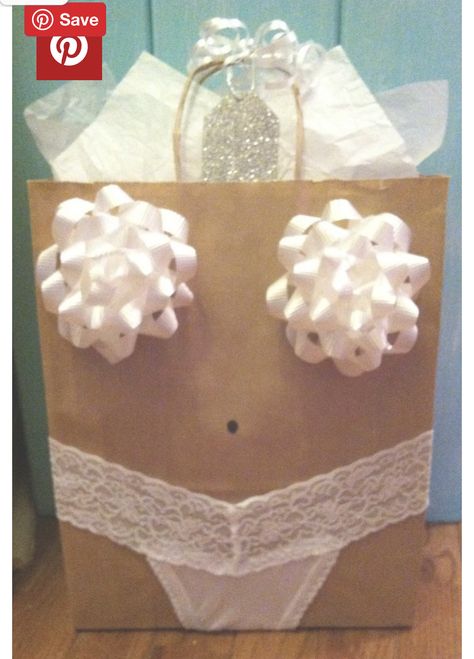 Bridal Shower Gift Wrapping, Lingerie Shower Games, Lingerie Shower Gift, Lingerie Bridal Shower, Bridal Shower Gift Ideas, Cheap Wedding Gifts, Bridal Shower Prizes, Unique Bridal Shower Gifts, Shower Prizes