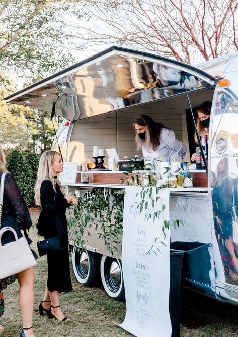 Airstream Mobile Bar, Mobile Bar Cart, Bar On Wheels, Mobile Cafe, Harvest Fest, Vintage Airstream, Jacksonville Florida, Bar Service, Food Trailer