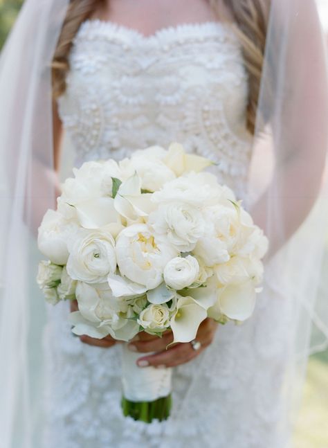 Classic White Wedding Bouquet, Ranaculus Wedding Centerpieces, Roses And Ranunculus Bouquet, Ranunculus And Rose Bouquet, Peonies And Roses Bouquet, White Peony Bouquet, Peonies And Ranunculus Bouquet, Peony And Calla Lily Bouquet, Peony And Ranunculus Bouquet Wedding