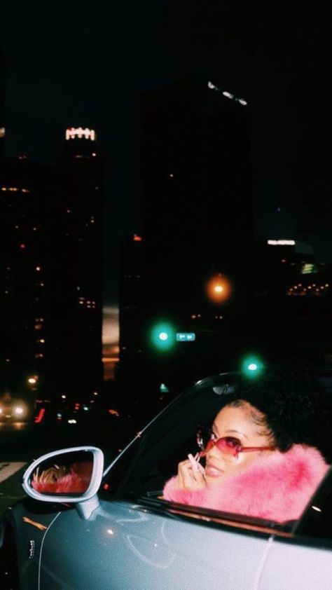 Saweetie Wallpaper Iphone, Baddie Asthetics Wallpapers, Saweetie Aesthetic Wallpapers, Saweetie Style, Saweetie Wallpaper, Saweetie Aesthetic, Ipad Widgets, Pink Ios, 2pac Quotes