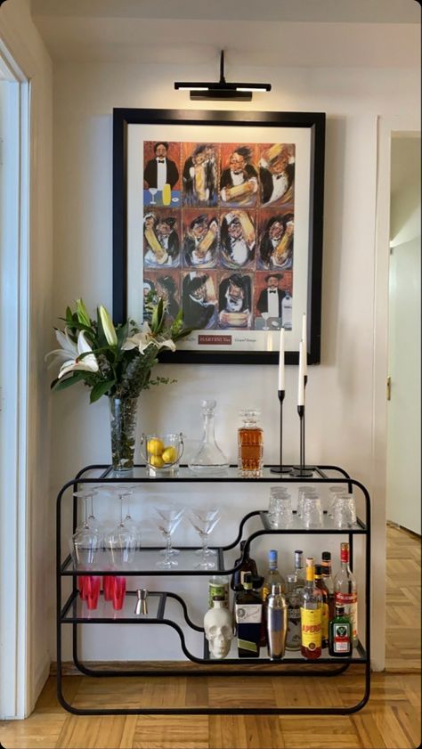 Bart Cart, Bar Cart For Plants, Bar Cart Apartment, Bar Cart Ideas Apartments, Bar Cart Aesthetic, Bar Cart With Neon Sign, Bev Cart Apartment, Neon Sign Bar Cart, Bar Cart