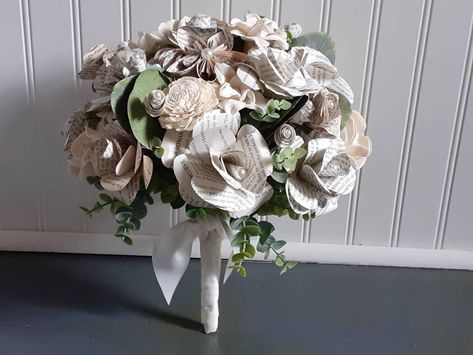 Paper Flowers Wedding Bouquet, Classic Wedding Bouquet, Book Page Flowers, Literary Themes, Boda Diy, Storybook Wedding, Faux Eucalyptus, Bridal Bouquet Pink, Handmade Wedding Gifts