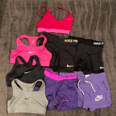 From Non Smoking Home, Some In Brand New Condition, Some Show A Little Wear Nike Pros Collection, Nike Athletic Shorts For Sports Events, Moisture-wicking, Basketball Shorts Women Outfit, Nike Pros Shorts Collection, Nike Pro Shorts And Bra Set, Nike Sports Bra With Go-dry For Training, Track Clothes, Baddies Hairstyle, Athletic Outfit Ideas