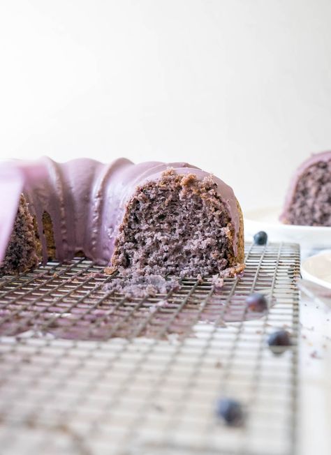 Old Fashion Blueberry Donut Bundt Cake - cake babe Blueberry Donut Cake, Blue Bundt Cake, Blueberry Bunt Cake, Blueberry Old Fashion Donut, Donut Bundt Cake, Blueberry Bundt Cake Recipes, Blueberry Glaze, Blueberry Cake Donuts, Blueberry Bundt Cake