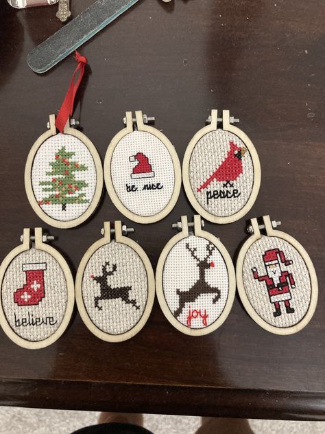 2024 Ornaments, Miniature Embroidery, Creation Station, Xmas Cross Stitch, Cross Stitch Christmas, Frame Ideas, Cross Stitch Christmas Ornaments, Wooden Hoop, Stitch Christmas